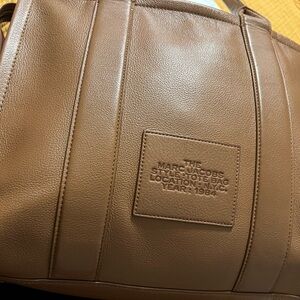 Large Marc Jacob’s Argon Tote Bag - Dust Bag included! Authentic! Good condition